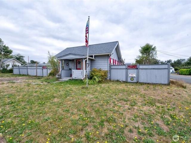 House for sale in Ocean Park, Washington