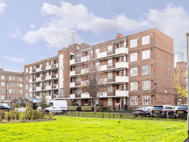 House for rent in Vauxhall, Greater London