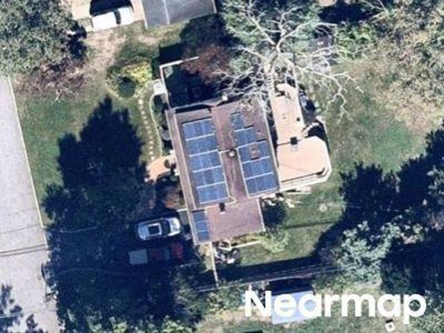 House for sale in Smithtown, New York