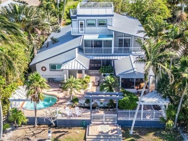 House for sale in Marco Island