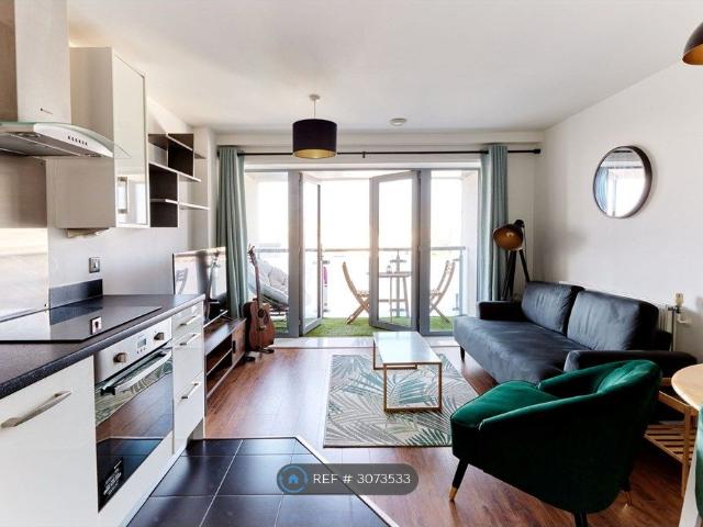 Apartment for rent in Old Ford, Greater London