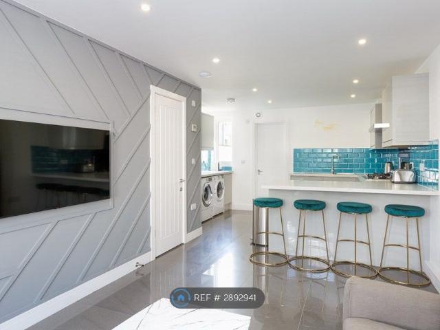 Room for rent in Copnor, City Of Portsmouth