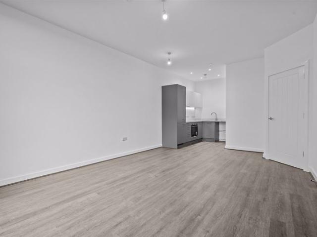 Apartment for rent in Lee Bank, Greater Manchester