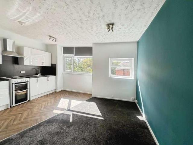 Apartment for rent in Halliwell, Bolton