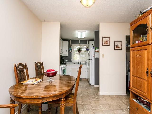 House for rent in Wedgewood, Alberta