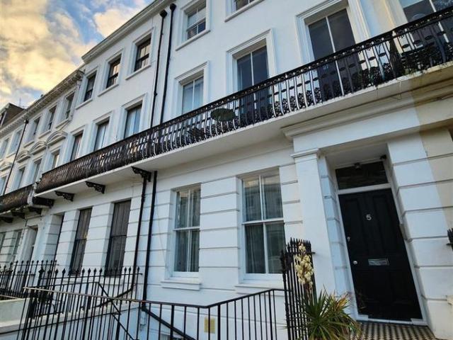 Apartment for rent in Brunswick, Brighton