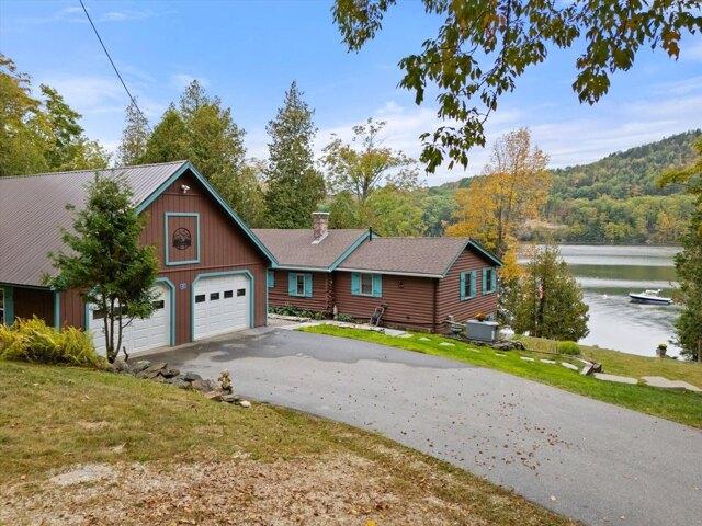 House for sale in Maine