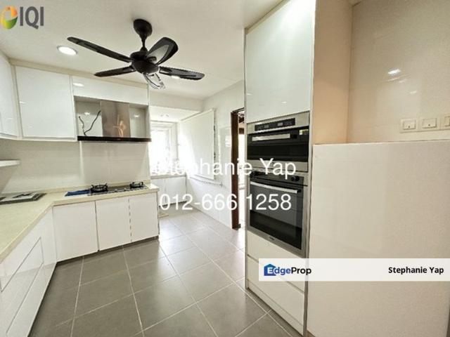 House for sale in Country Heights Damansara, Kuala Lumpur