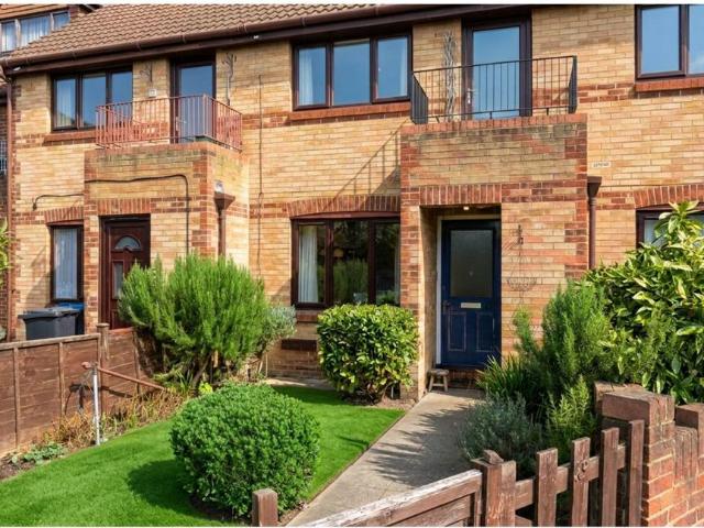 Apartment for rent in London Borough of Merton, Greater London
