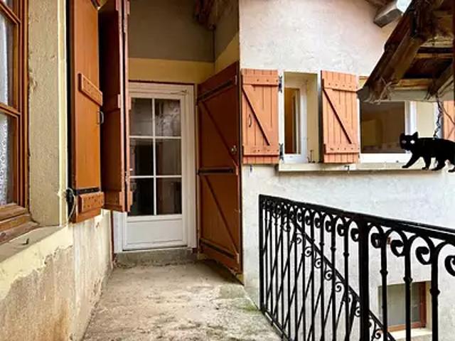 Maison vente à Chalon-sur-Saône, Vers