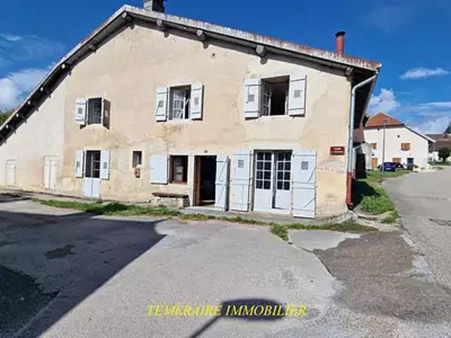 Maison vente à Lons-le-Saunier, Vers-en-montagne