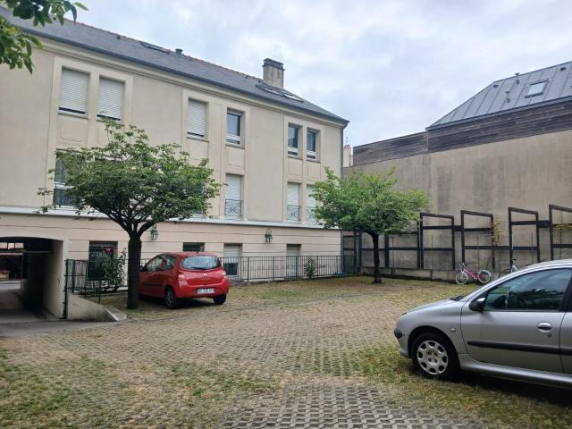 Garage vente à Versailles