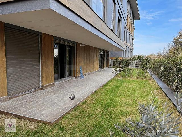 Üsküdar, İstanbul içerisinde satılık mülk