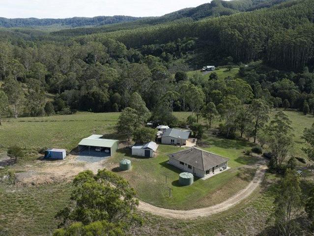 Cottage for sale in Tipperary, New South Wales