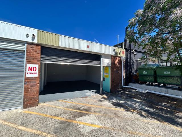 Warehouse for sale in Canberra, Australian Capital Territory