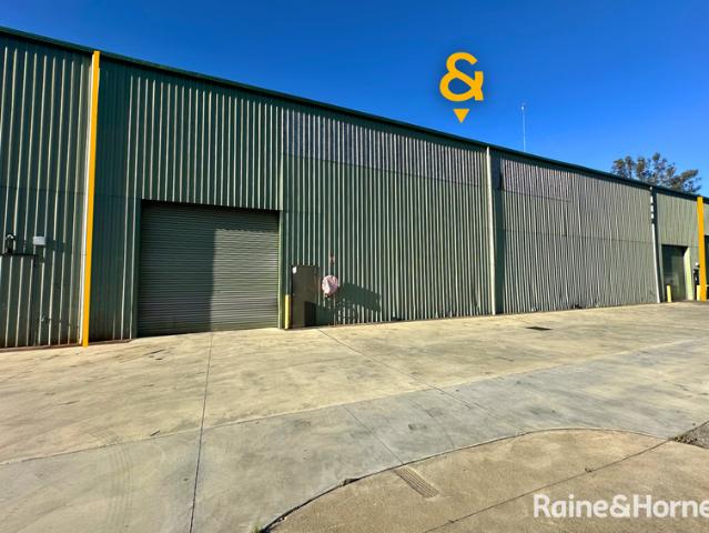Warehouse for rent in South Nowra, New South Wales
