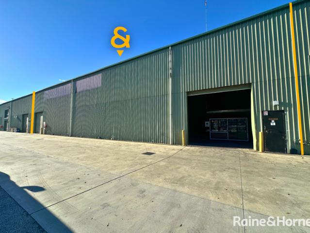 Warehouse for rent in South Nowra, New South Wales