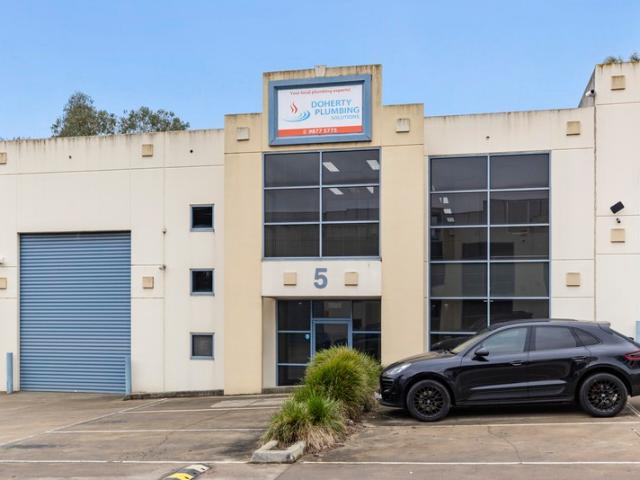Warehouse for rent in Camerons Creek, Victoria