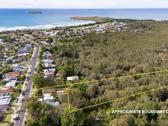 House for sale in Sandy Beach, New South Wales