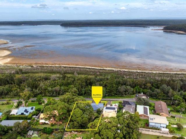 House for sale in Culburra Beach, New South Wales