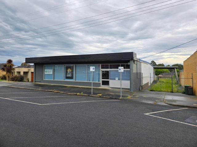 Retail for sale in Newborough, Victoria