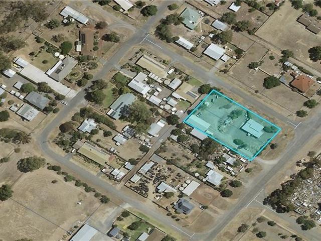 Warehouse for sale in Charlton, Shire of Buloke