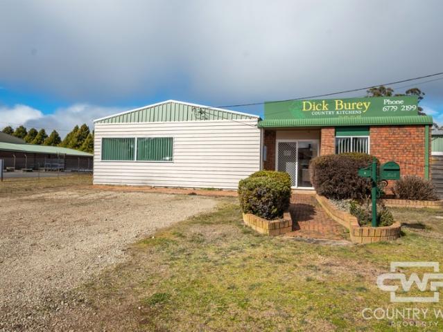 Warehouse for sale in Baldersleigh, New South Wales