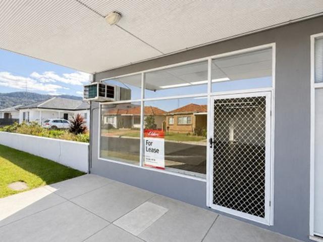 Retail for rent in Wollongong West, New South Wales