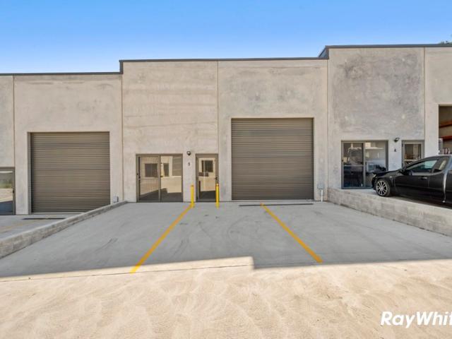 Retail for rent in Kiora, New South Wales