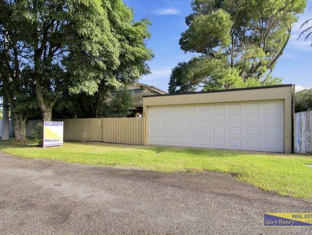 House for sale in Lakes Entrance, Victoria