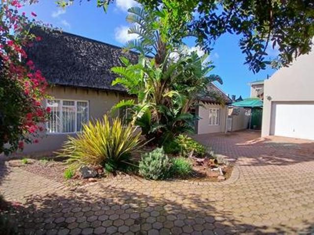 House for sale in Groot Brak Rivier, Western Cape