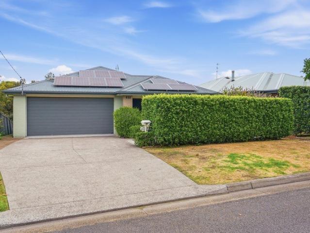 House for sale in Belmont North, Newcastle-Maitland