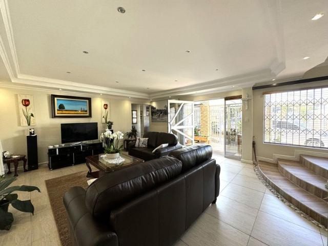 House for sale in Parow, Western Cape