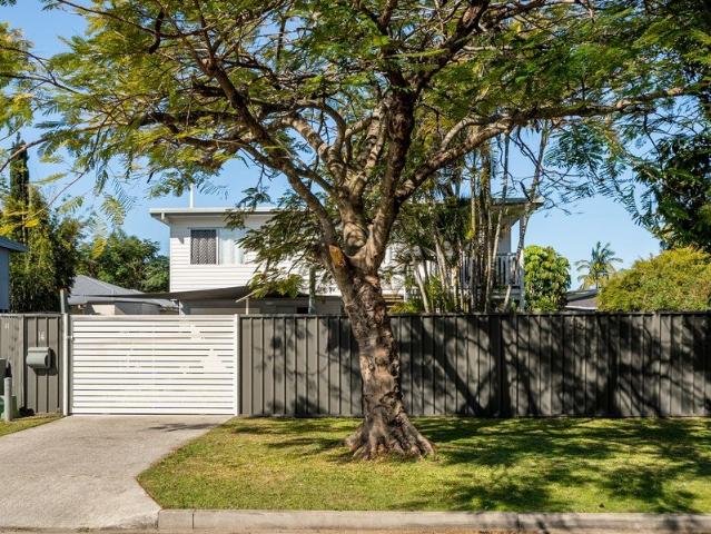 House for sale in Scarborough, Greater Brisbane