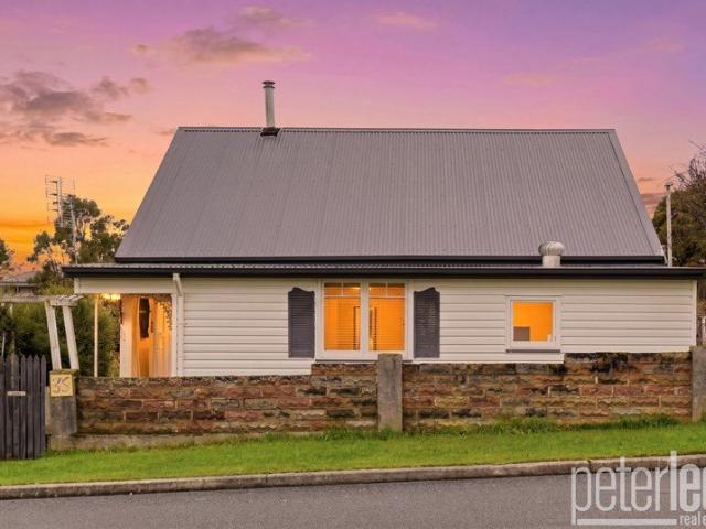 House for sale in Mole Creek, Tasmania