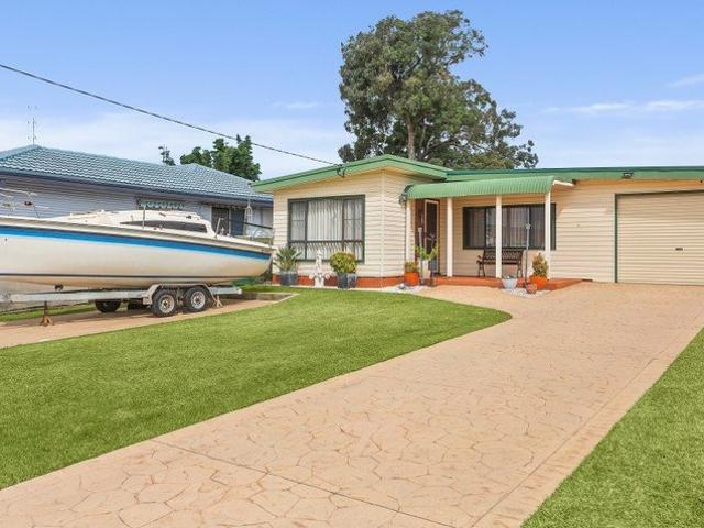 House for sale in Oak Flats Dc, New South Wales