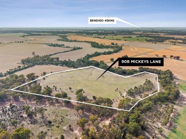 Cottage for sale in Llanelly, Victoria