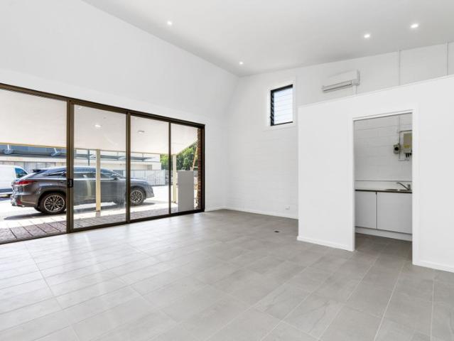 Retail for rent in Ocean Shores, New South Wales