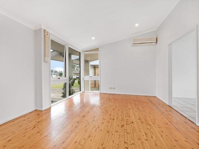 House for rent in Moorebank, Sydney