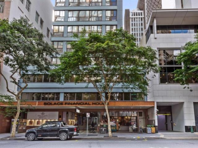 Office for sale in Toombul, Queensland