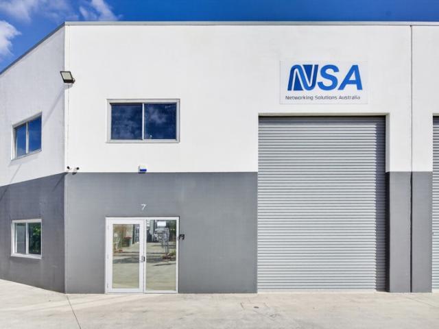 Warehouse for rent in Toombul, Queensland