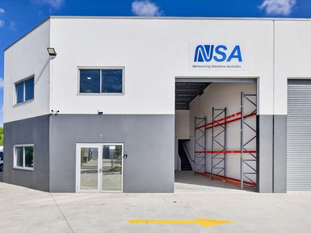 Warehouse for rent in Toombul, Queensland