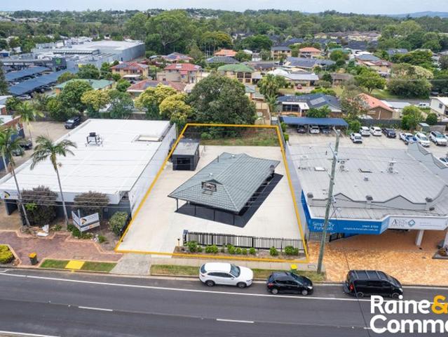 Retail for sale in Toombul, Queensland