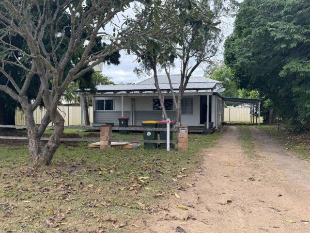 Flat for sale in Nebo, Queensland