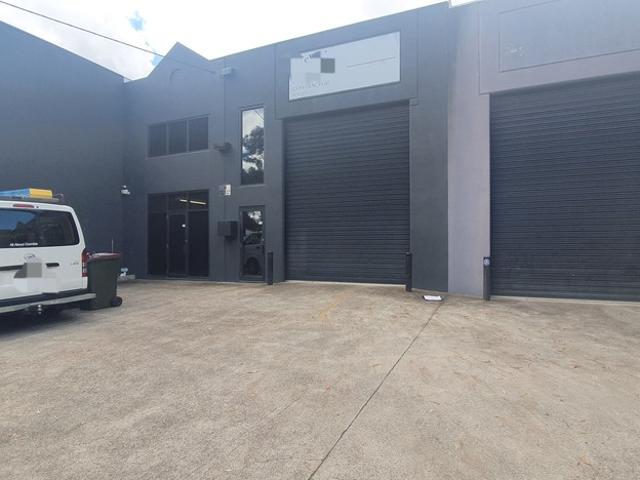 Warehouse for rent in Thomastown, Melbourne