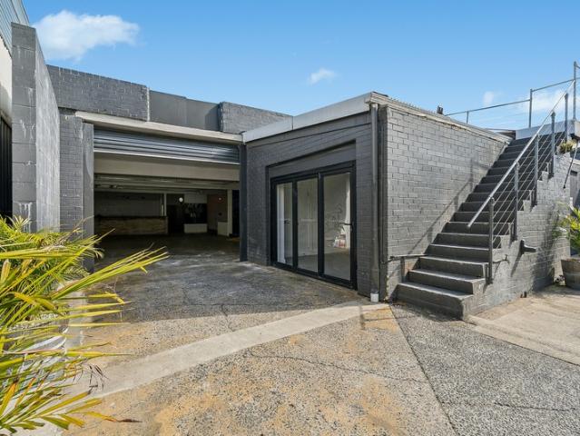 Warehouse for rent in Sydney, New South Wales