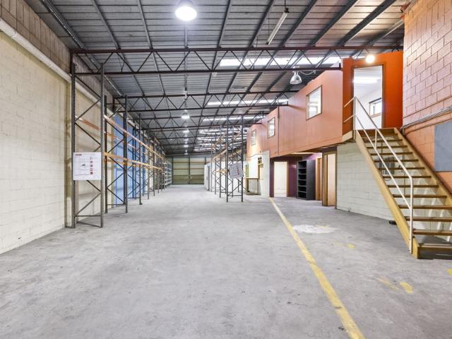 Warehouse for rent in North Hobart