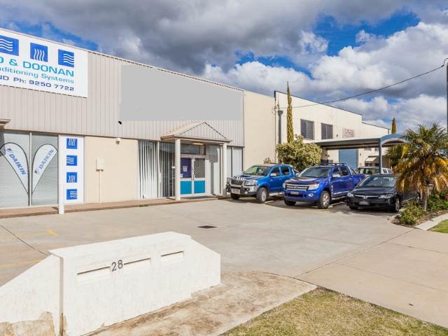 Warehouse for rent in Midvale, Western Australia