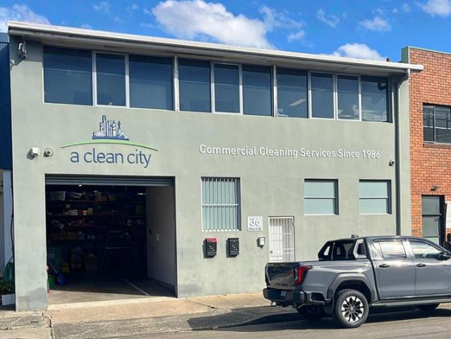 Warehouse for rent in Sydney, New South Wales