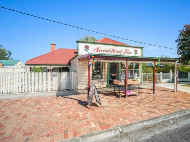 House for sale in Glendaruel, Victoria
